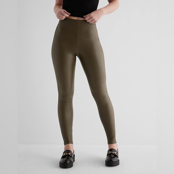 Faux Leather Leggings - Picture 3 of 9